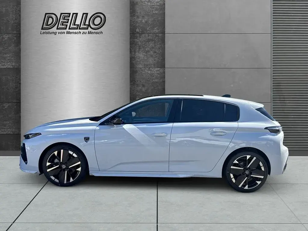 Neu Peugeot 308 Premium 145 PS (106 kW) 2026 Okenit weiß met. Limousine