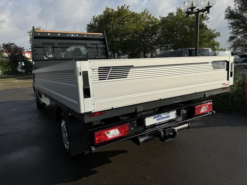 Gebraucht Ford Transit Trend 131 PS (96 kW) 2025 Frostweiß Van