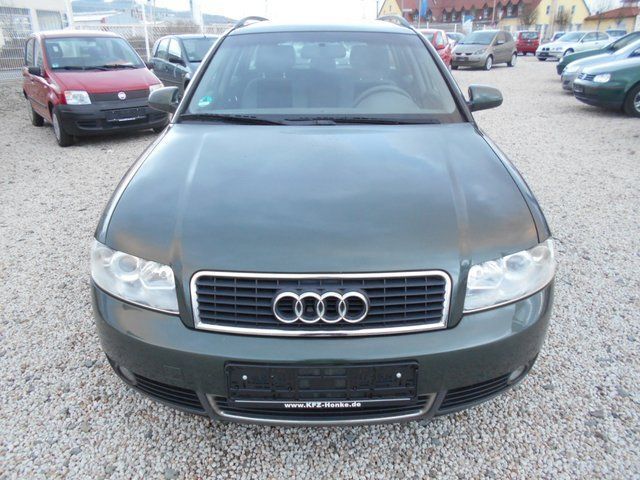 Gebraucht Audi A4 131 PS (96 kW) 2002 Grün metallic Kombi