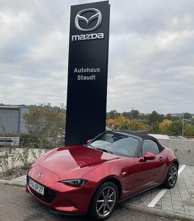 Gebraucht Mazda MX5 Exclusive-Line 132 PS (97 kW) 2025 Soul red crystal m Cabrio