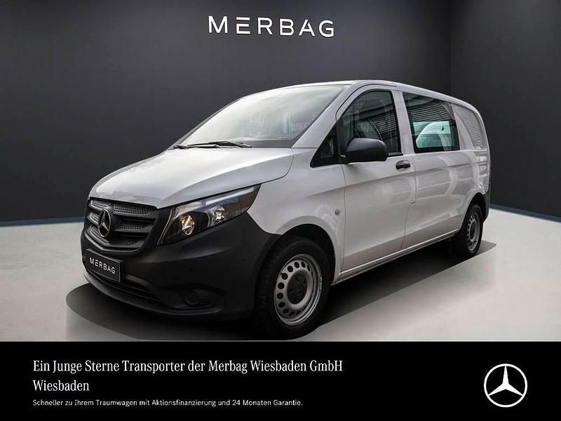 Arktikweiß Gebraucht 2020 Mercedes Vito Van | 21.956 € (Superpreis) - Bild 1/4