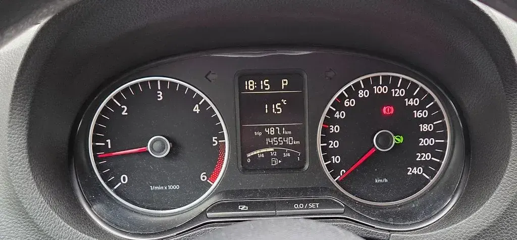 Usata VW Polo 90 CV (66 kW) 2010 Argento Utilitaria