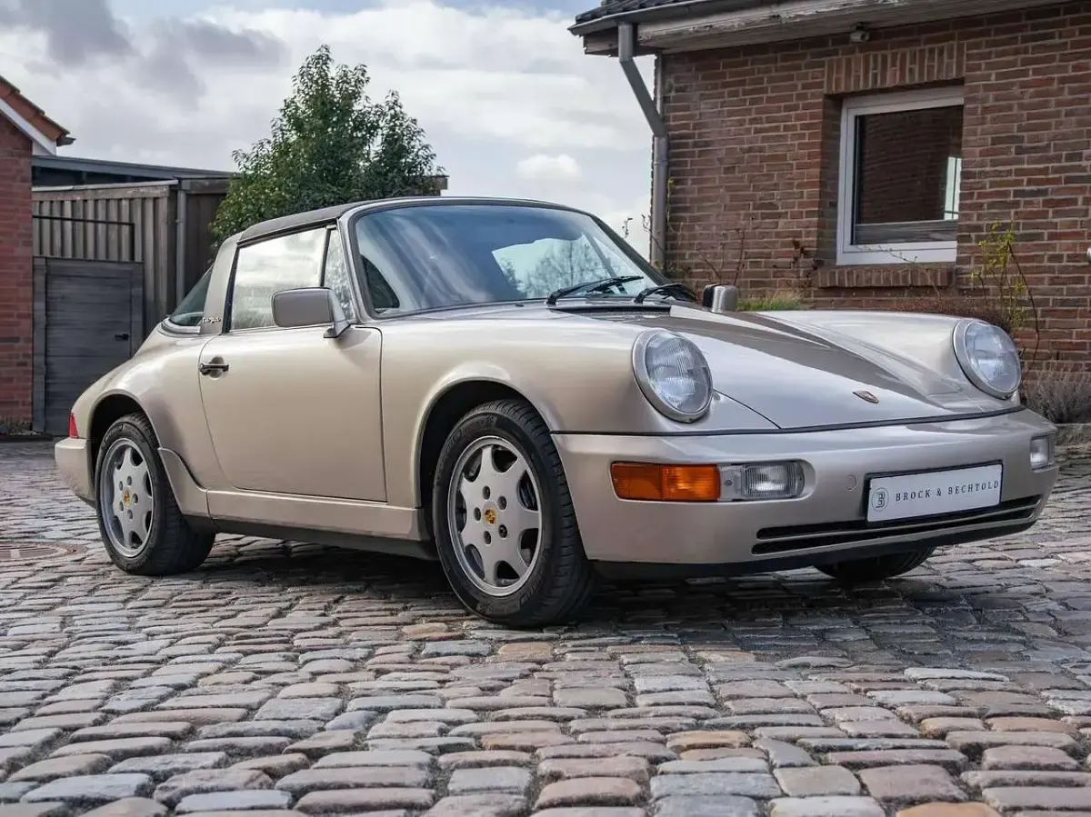 Gebraucht Porsche 911 Carrera 2 250 PS (183 kW) 1990 Leinen metallic 550 Coupé