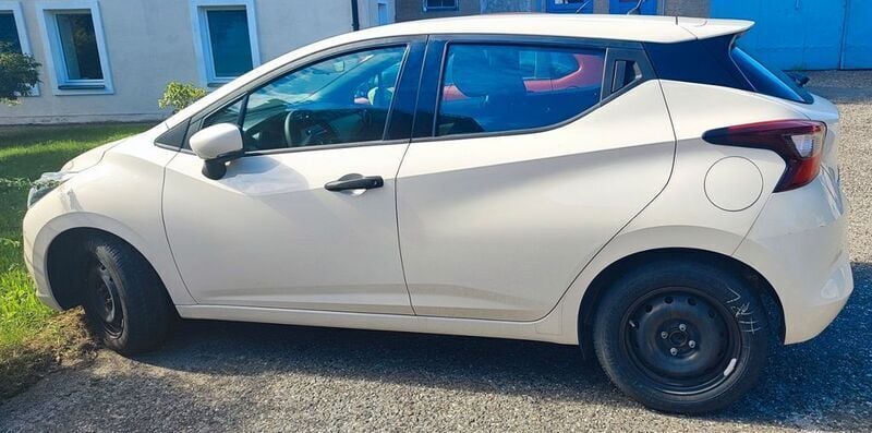 Weiß Gebraucht 2017 Nissan Micra Acenta Kleinwagen | 8.500 € (Superpreis) - Bild 1/4