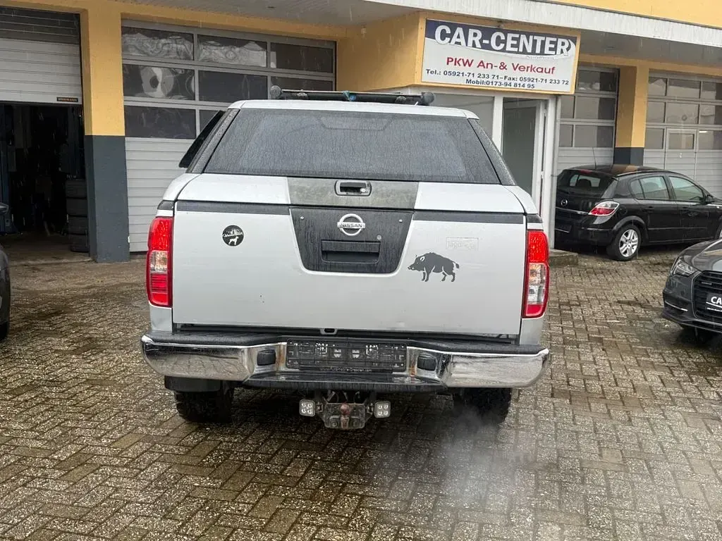 Gebraucht Nissan Navara Platinum 171 PS (125 kW) 2009 Silber Pickup