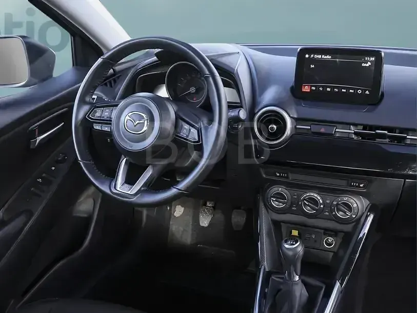 Gebraucht Mazda 2 90 PS (66 kW) 2021 Weiss Limousine