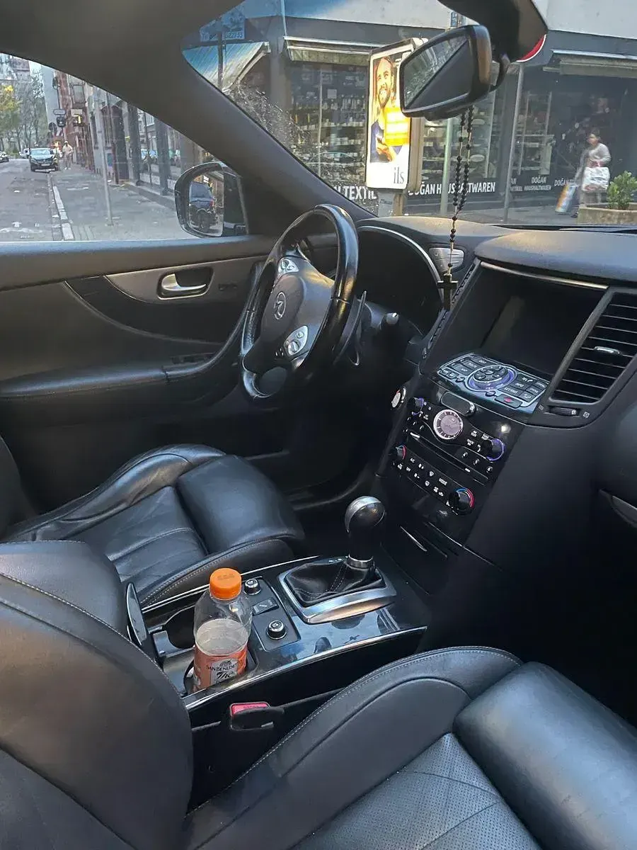 Gebraucht Infiniti Fx30 247 PS (181 kW) 2014 Schwarz SUV