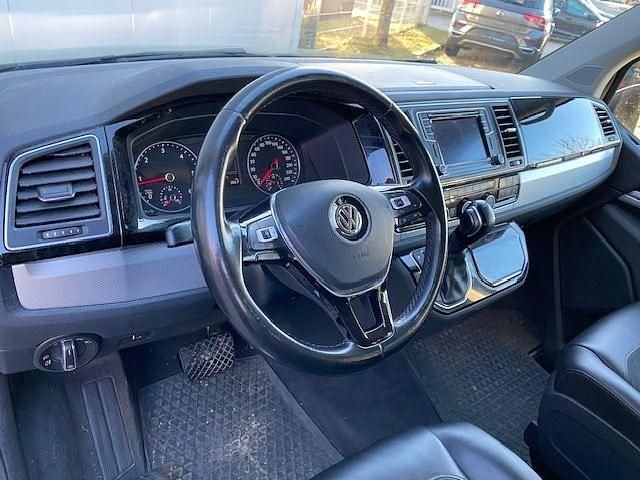 Gebraucht VW Multivan Highline 204 PS (150 kW) 2016 Schwarz Van / Kleinbus