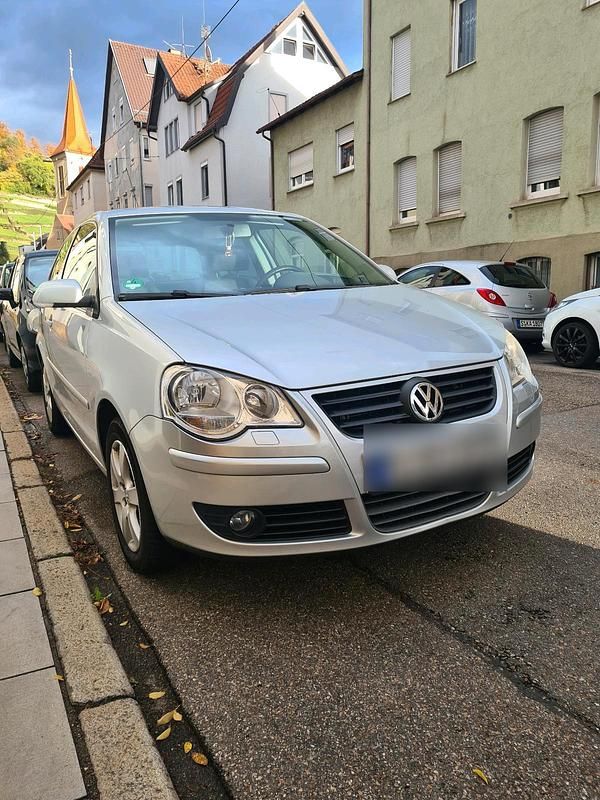 Gebraucht VW Polo 80 PS (58 kW) 2009 Silber Kleinwagen