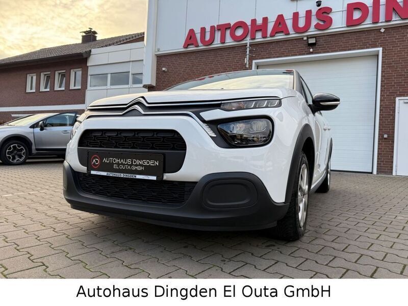 Weiß Gebraucht 2021 Citroën C3 Feel Kleinwagen | 10.950 € (Superpreis) - Bild 1/4
