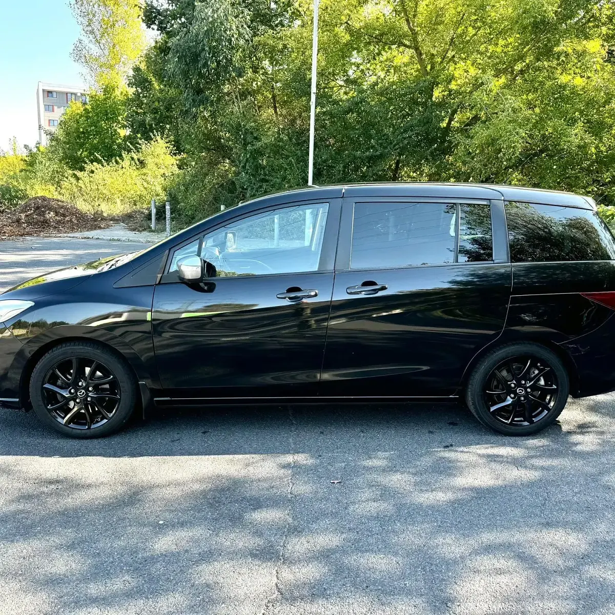 Gebraucht Mazda 5 116 PS (85 kW) 2014 Schwarz Van / Kleinbus