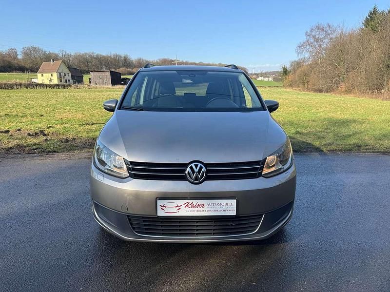 Gebraucht VW Touran Trendline 105 PS (77 kW) 2012 Silber Van / Kleinbus