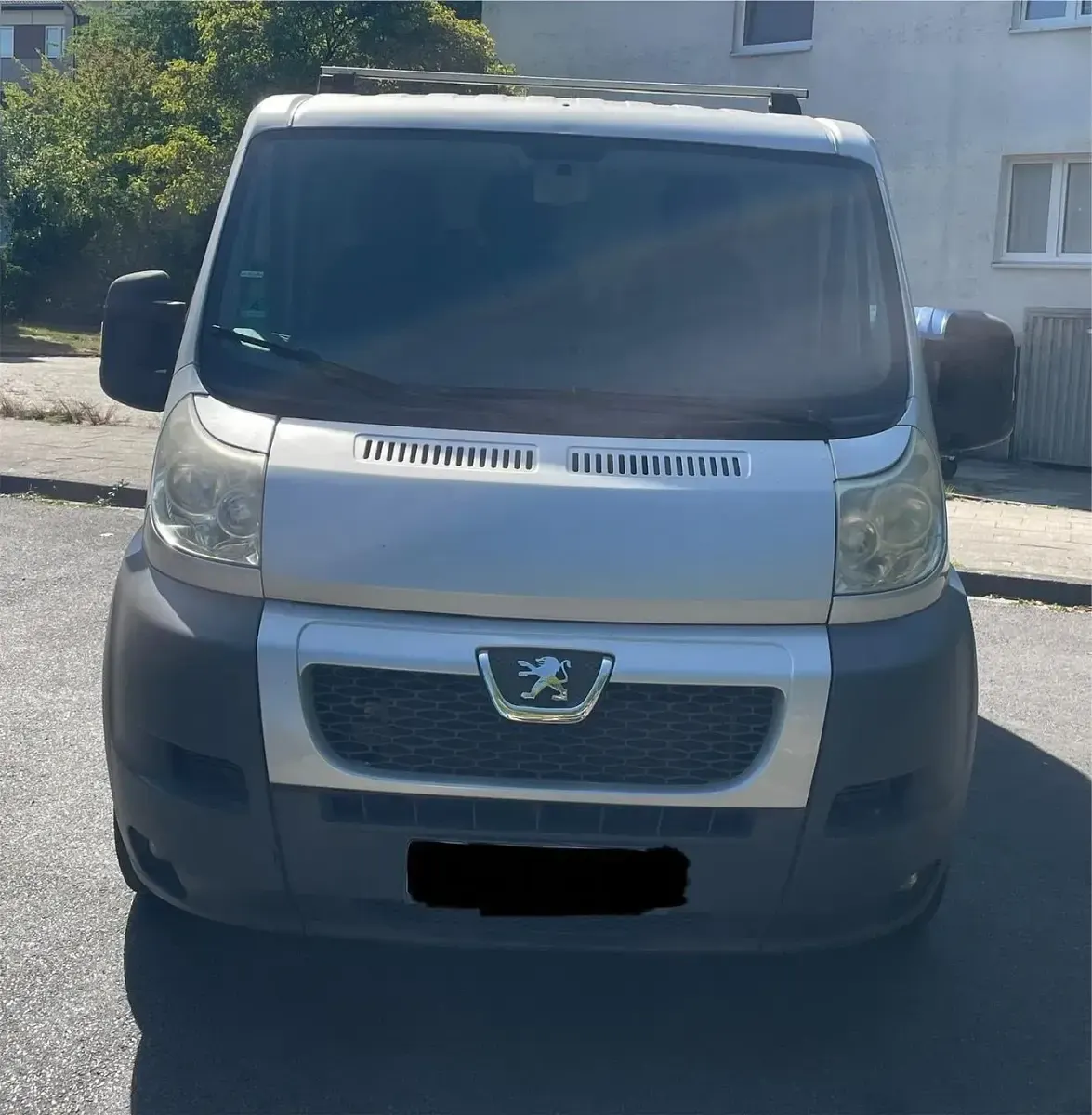 Gebraucht Peugeot Boxer 131 PS (96 kW) 2011 Silber Van