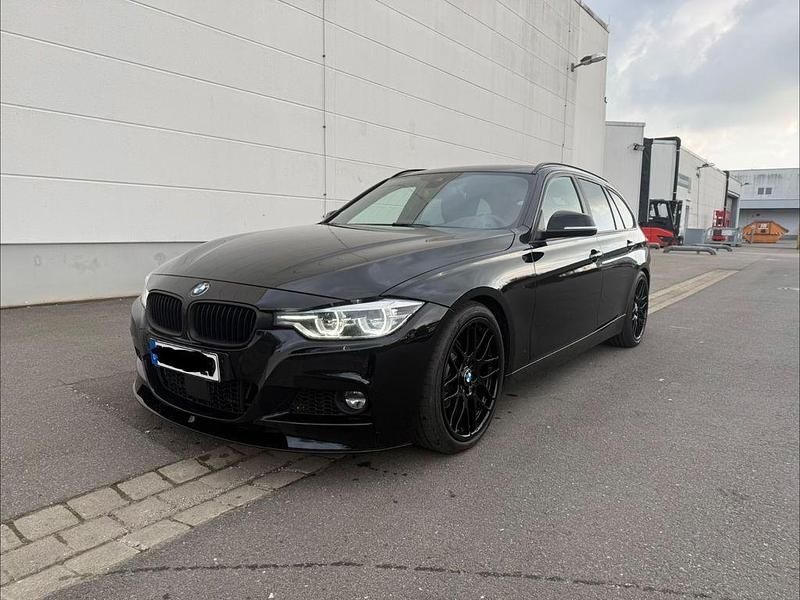 Usata BMW 320 Performance 190 CV (139 kW) 2018 Nero Station wagon