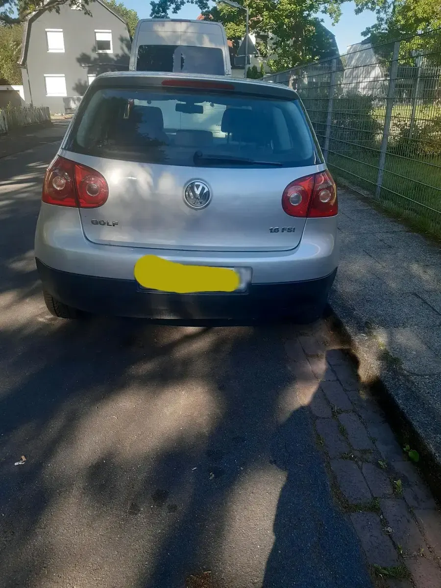 Gebraucht VW Golf V 115 PS (84 kW) 2003 Silber Kleinwagen
