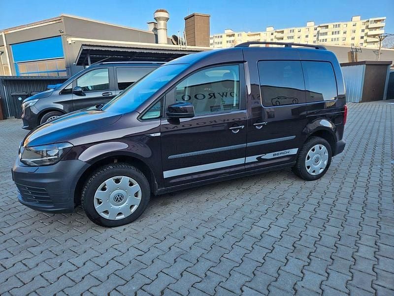 Gebraucht VW Caddy Beach 125 PS (91 kW) 2015 Schwarz Van / Kleinbus