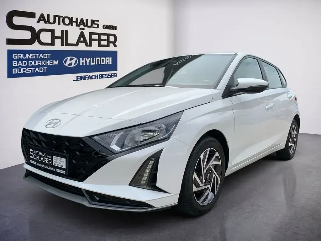 Gebraucht Hyundai i20 Trend 101 PS (74 kW) 2025 Kleinwagen