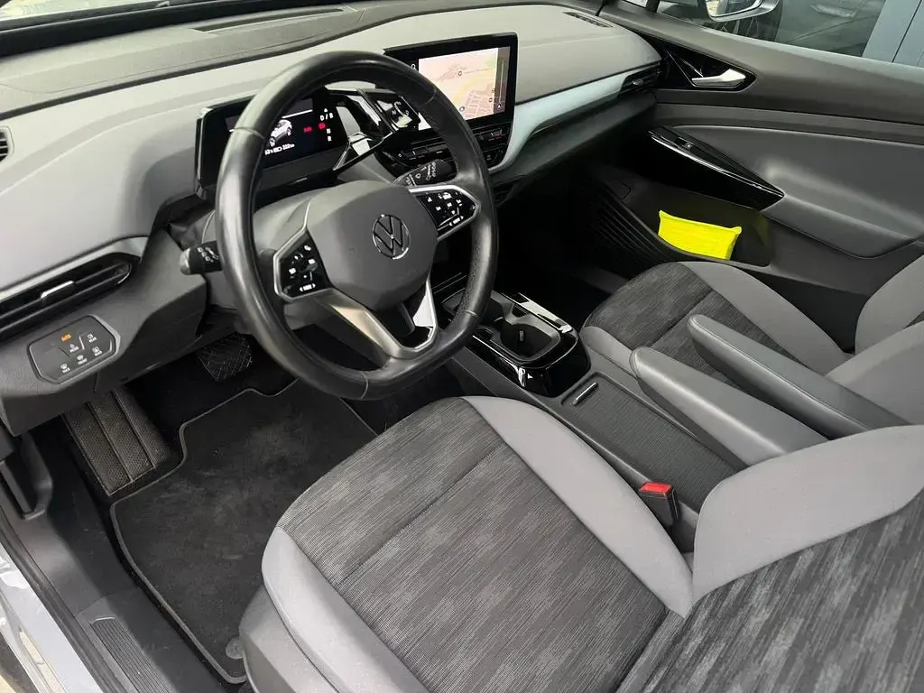 Gebraucht VW ID.4 Pro Performance 150 kW (204 PS) 2022 Mondsteingrau SUV