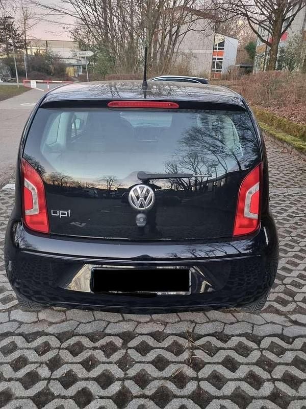 Usata VW up! Cup 60 CV (44 kW) 2014 Nero Utilitaria