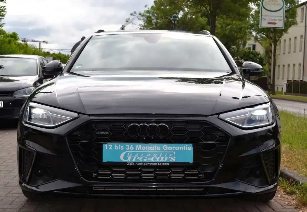 Gebraucht Audi A4 S-Line 265 PS (194 kW) 2021 Mythosschwarz Kombi
