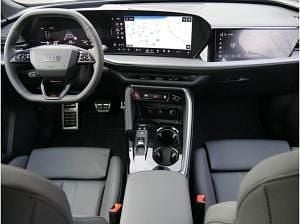 Second-hand Audi Q5 Edition .1 204 CP (150 kW) 2025 Gri SUV