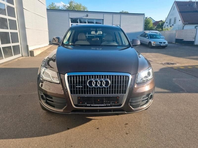 Braun Gebraucht 2012 Audi Q5 SUV | 11.950 € (Guter Preis) - Bild 1/4