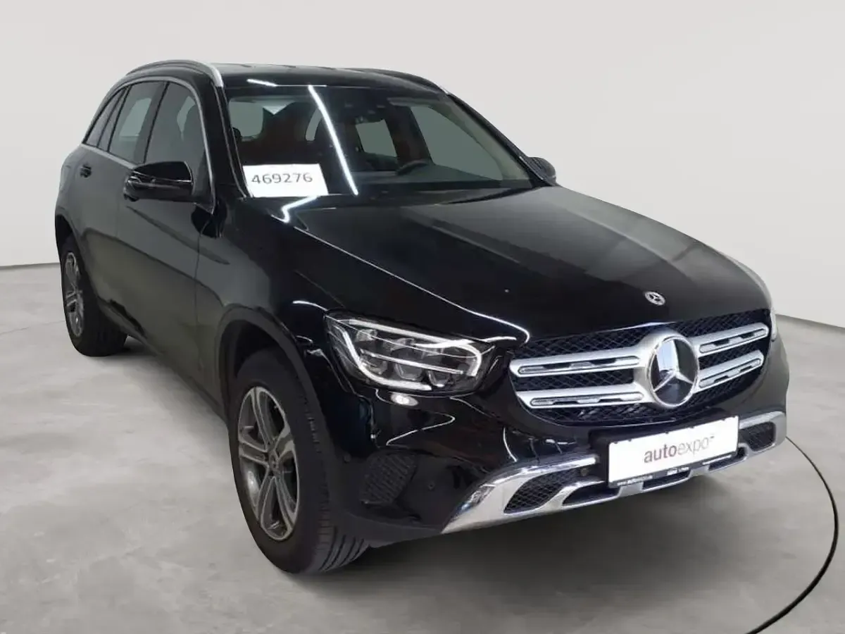 Gebraucht Mercedes GLC300 194 PS (142 kW) 2021 SUV