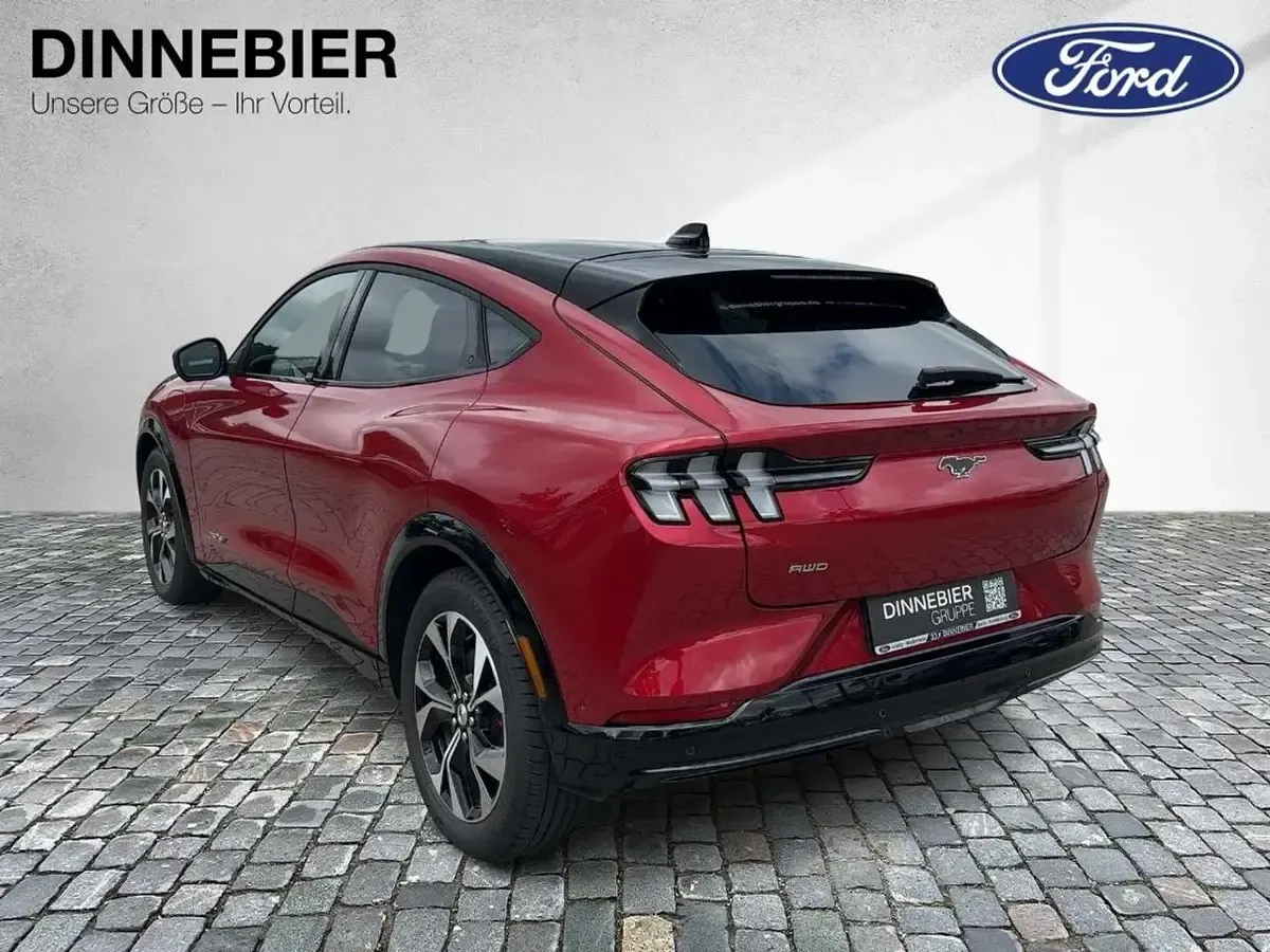 Gebraucht Ford Mustang Mach-E Premium 258 kW (351 PS) 2025 Rapid red metallic SUV
