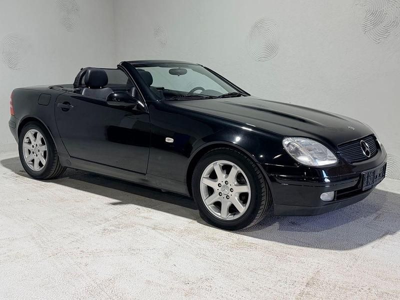 Gebraucht Mercedes SLK200 136 PS (100 kW) 1999 Schwarz Cabrio