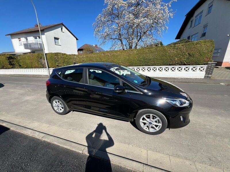 Schwarz Gebraucht 2021 Ford Fiesta Titanium X Kleinwagen | 14.990 € (Guter Preis) - Bild 1/4