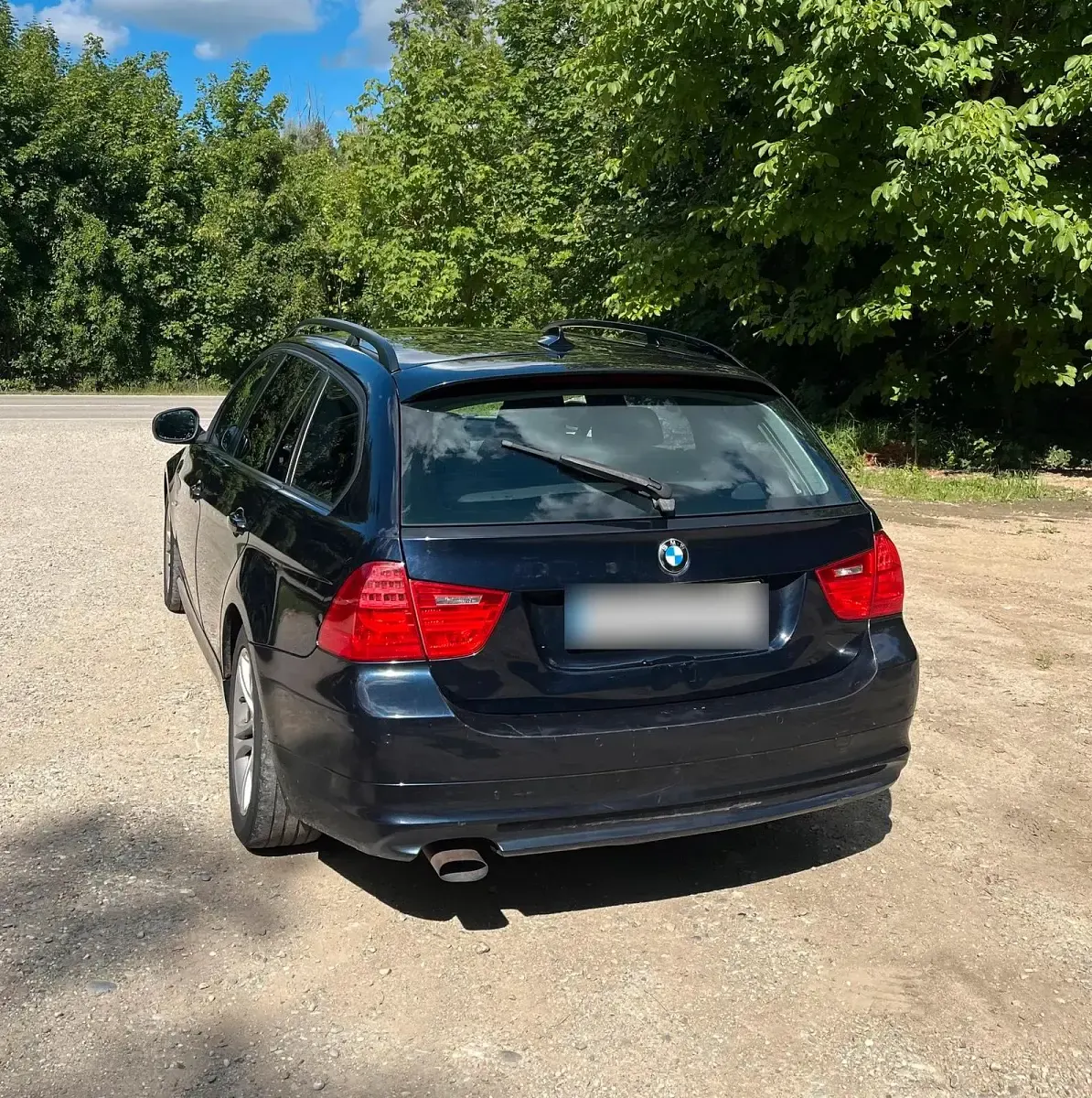 Gebraucht BMW 318 143 PS (105 kW) 2009 Blau Kombi