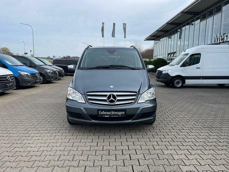 Gebraucht Mercedes Viano Edition 224 PS (164 kW) 2012 Flintgrau Van / Kleinbus