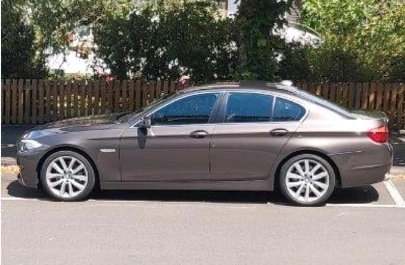 Gebraucht BMW 525 204 PS (150 kW) 2010 Braun Limousine