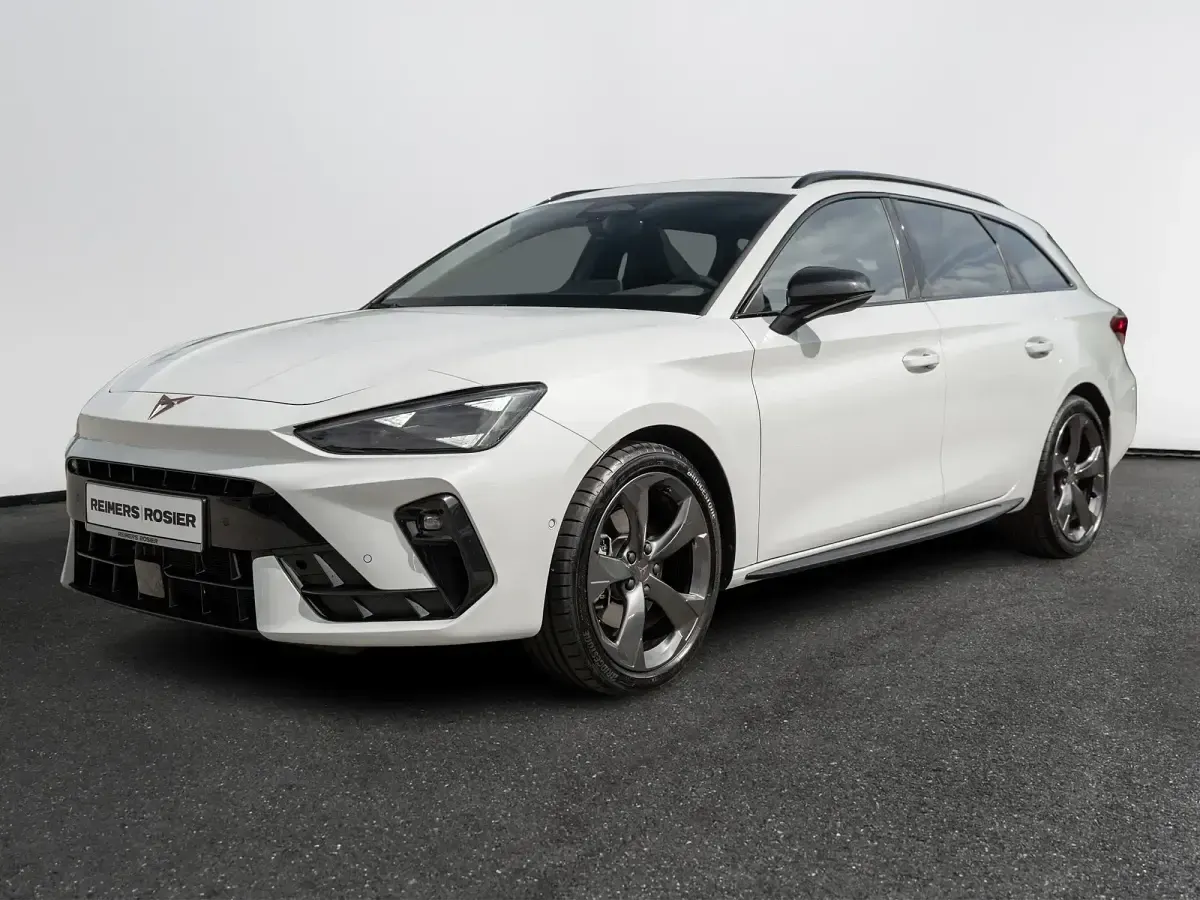 Gebraucht Cupra Leon 204 PS (150 kW) 2025 Glacial weiß metallic Limousine