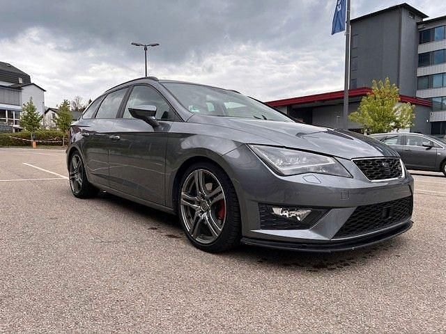 Second-hand Seat Leon ST FR 150 CP (110 kW) 2015 Gri Break