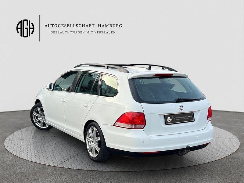Gebraucht VW Golf V 122 PS (89 kW) 2009 Weiß Kombi