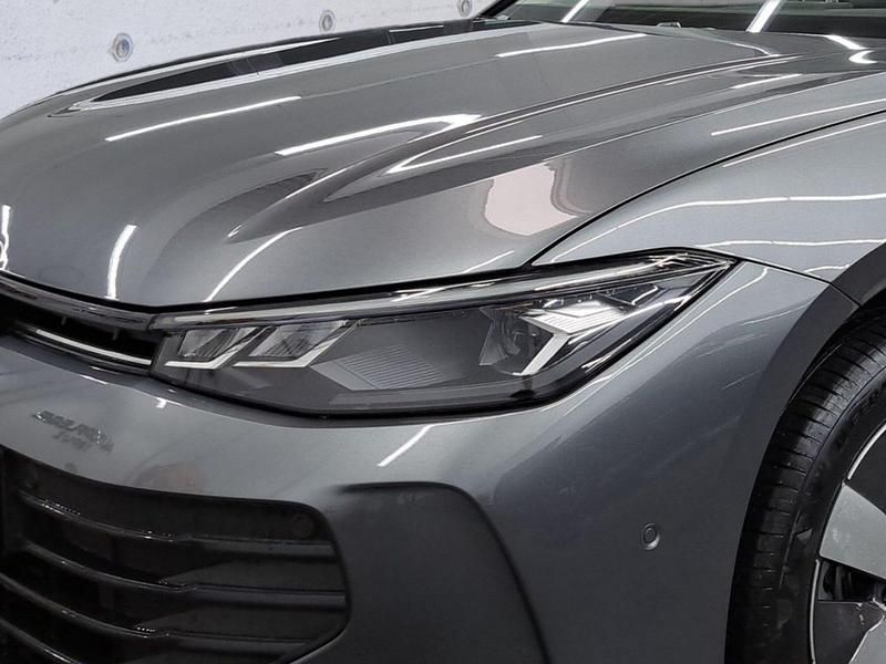 Neu VW Passat 150 PS (110 kW) 2026 Diabase gray metallic Kombi