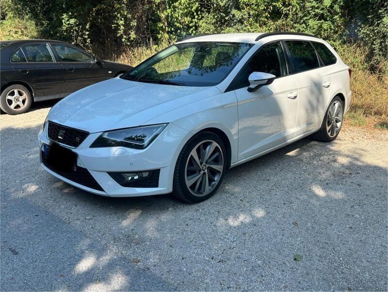 Weiß Gebraucht 2015 Seat Leon ST FR Kombi | 12.700 € (Etwas zu teuer) - Bild 1/4