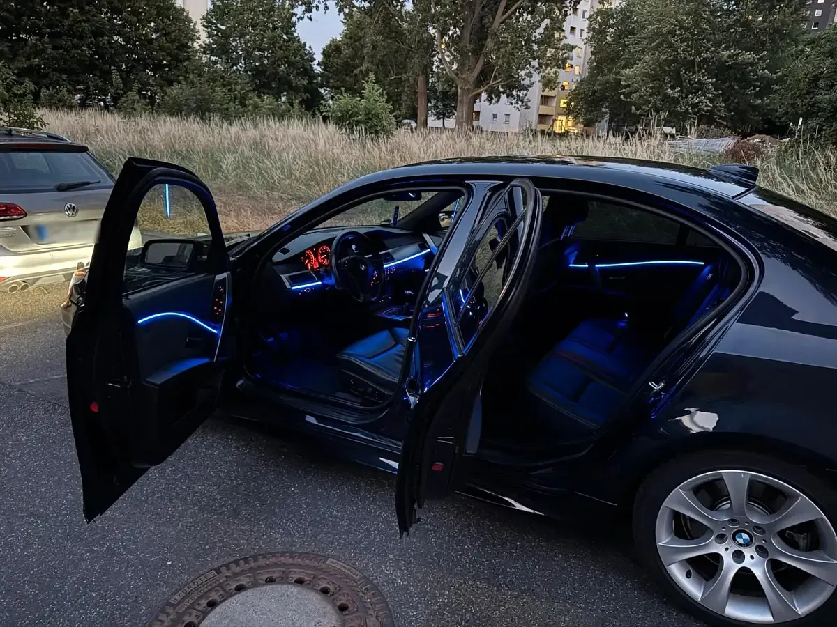 Gebraucht BMW 525 M Sport 192 PS (141 kW) 2004 Blau Limousine