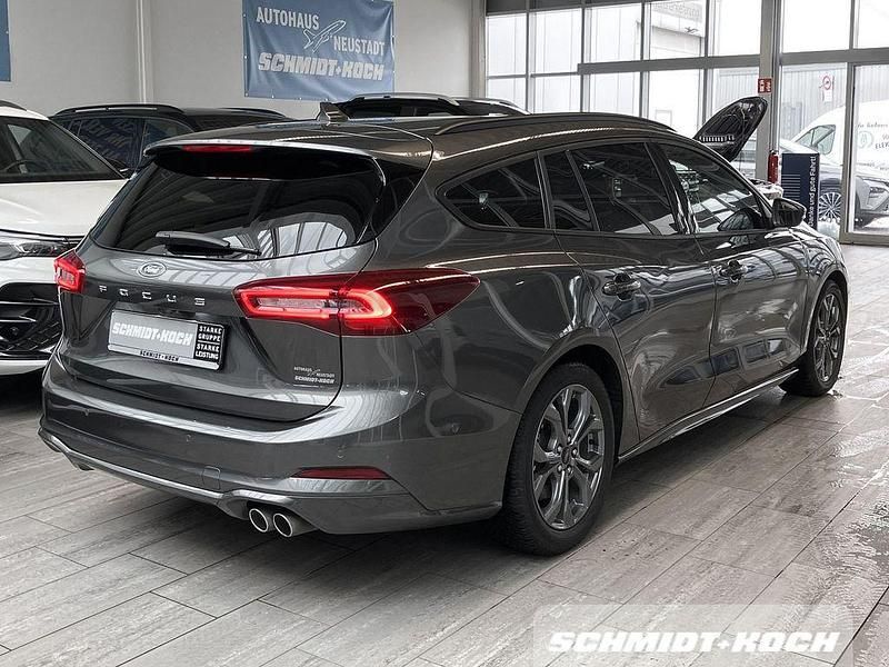 Gebraucht Ford Focus ST-Line X 116 PS (85 kW) 2024 Magneticgrau (grau) Limousine