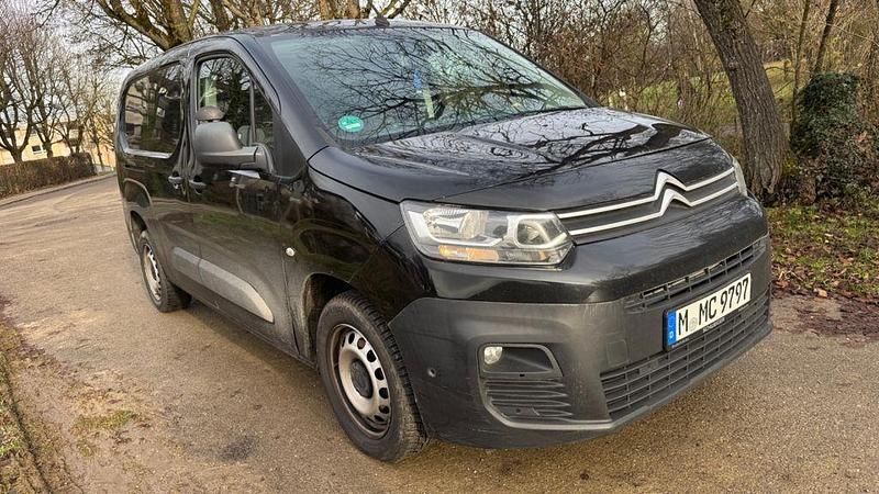 Schwarz Gebraucht 2019 Citroën Berlingo Van / Kleinbus | 9.900 € (Superpreis) - Bild 1/4