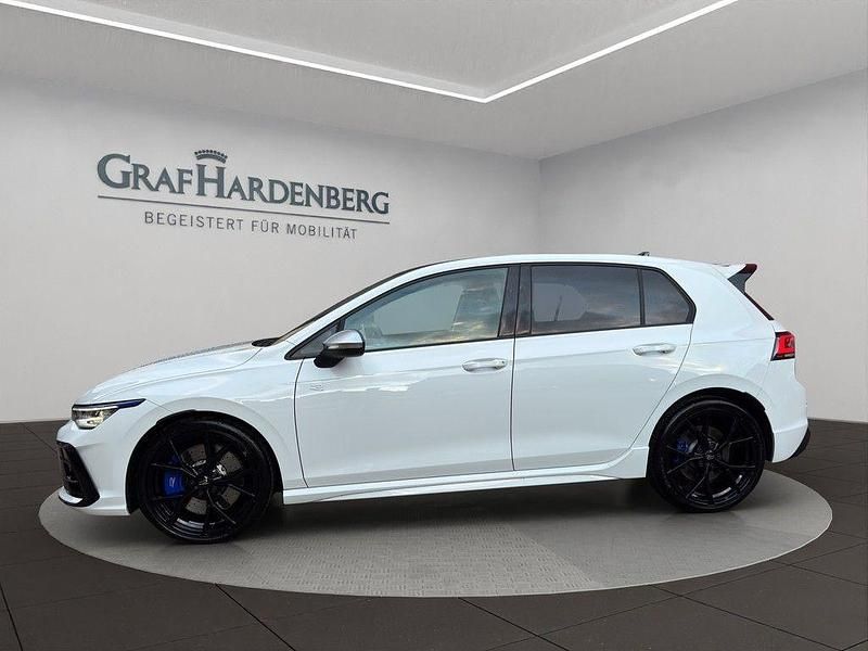 Gebraucht VW Golf VIII R 333 PS (244 kW) 2025 Weiß Limousine