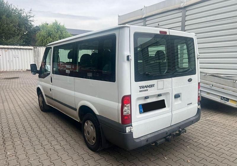 Weiß Gebraucht 2012 Ford Transit Van / Kleinbus | 8.950 € (Fairer Preis) - Bild 1/4