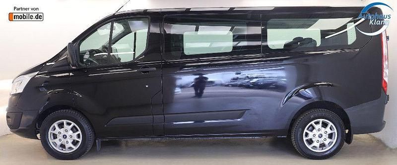 Gebraucht Ford Tourneo 125 PS (91 kW) 2014 Schwarz Van / Kleinbus