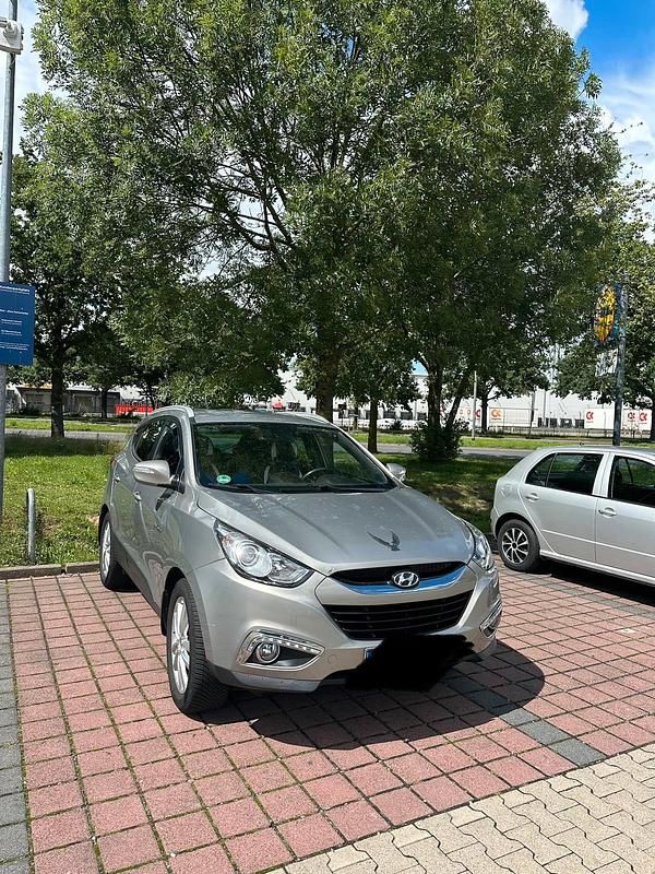 Gebraucht Hyundai ix35 116 PS (85 kW) 2011 Grau SUV