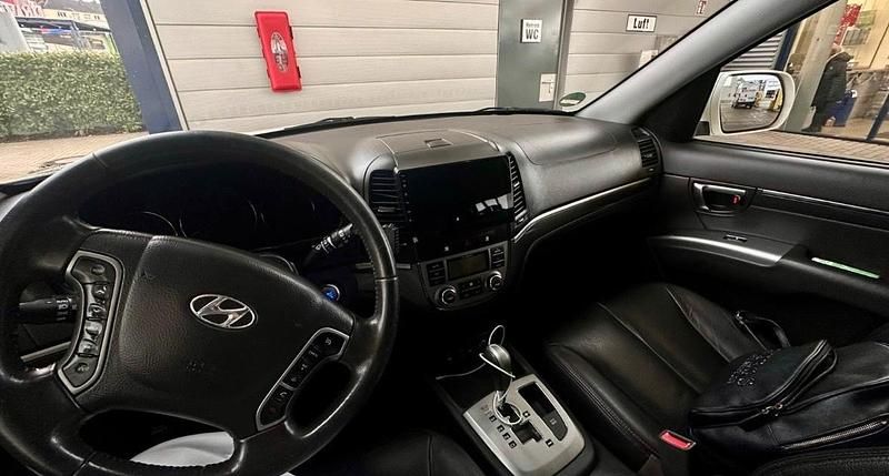 Gebraucht Hyundai Santa Fe 197 PS (144 kW) 2011 Weiß SUV