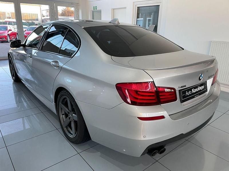 Gebraucht BMW 530 M Sport 258 PS (189 kW) 2013 Silber Limousine
