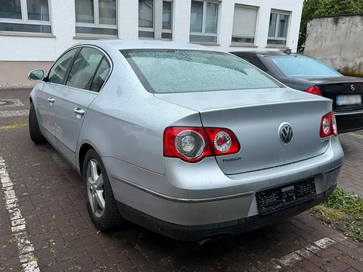 Gebraucht VW Passat 150 PS (110 kW) 2006 Silber Limousine