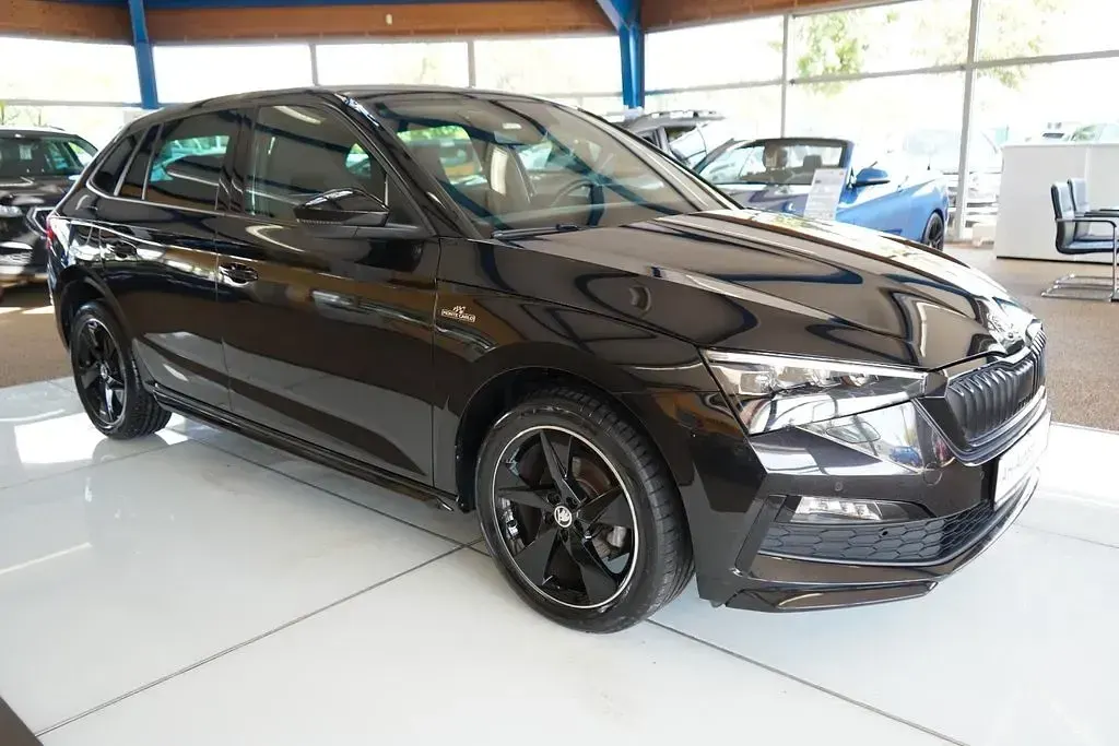 Gebraucht Skoda Scala Monte Carlo 150 PS (110 kW) 2022 Schwarz Kleinwagen