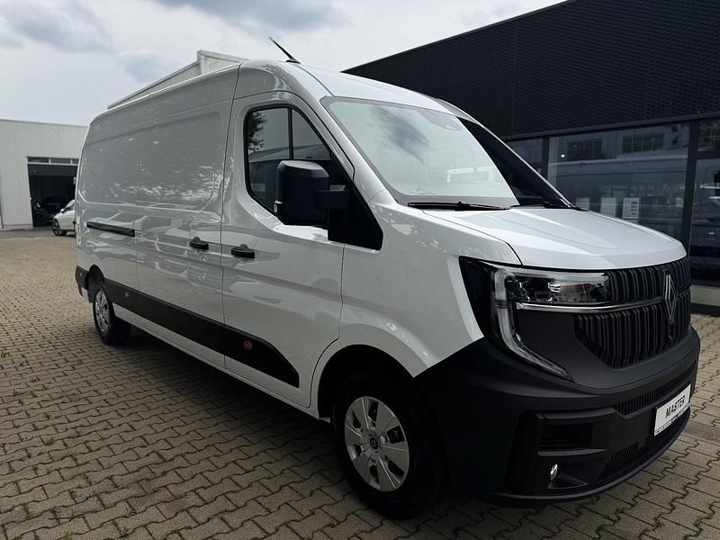 Neu Renault Master 150 PS (110 kW) 2025 Van